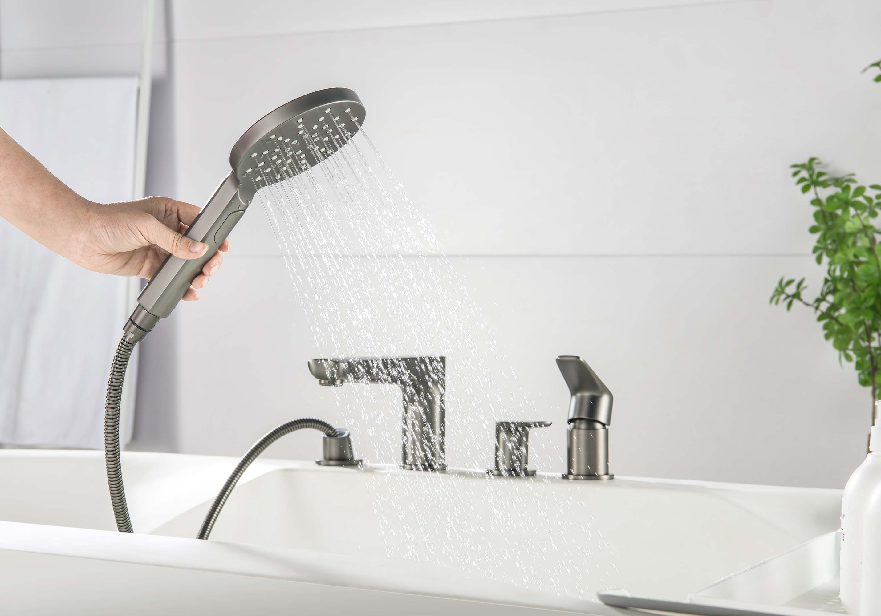 Смеситель Aquatek Бетта AQ1148BGM на борт ванны