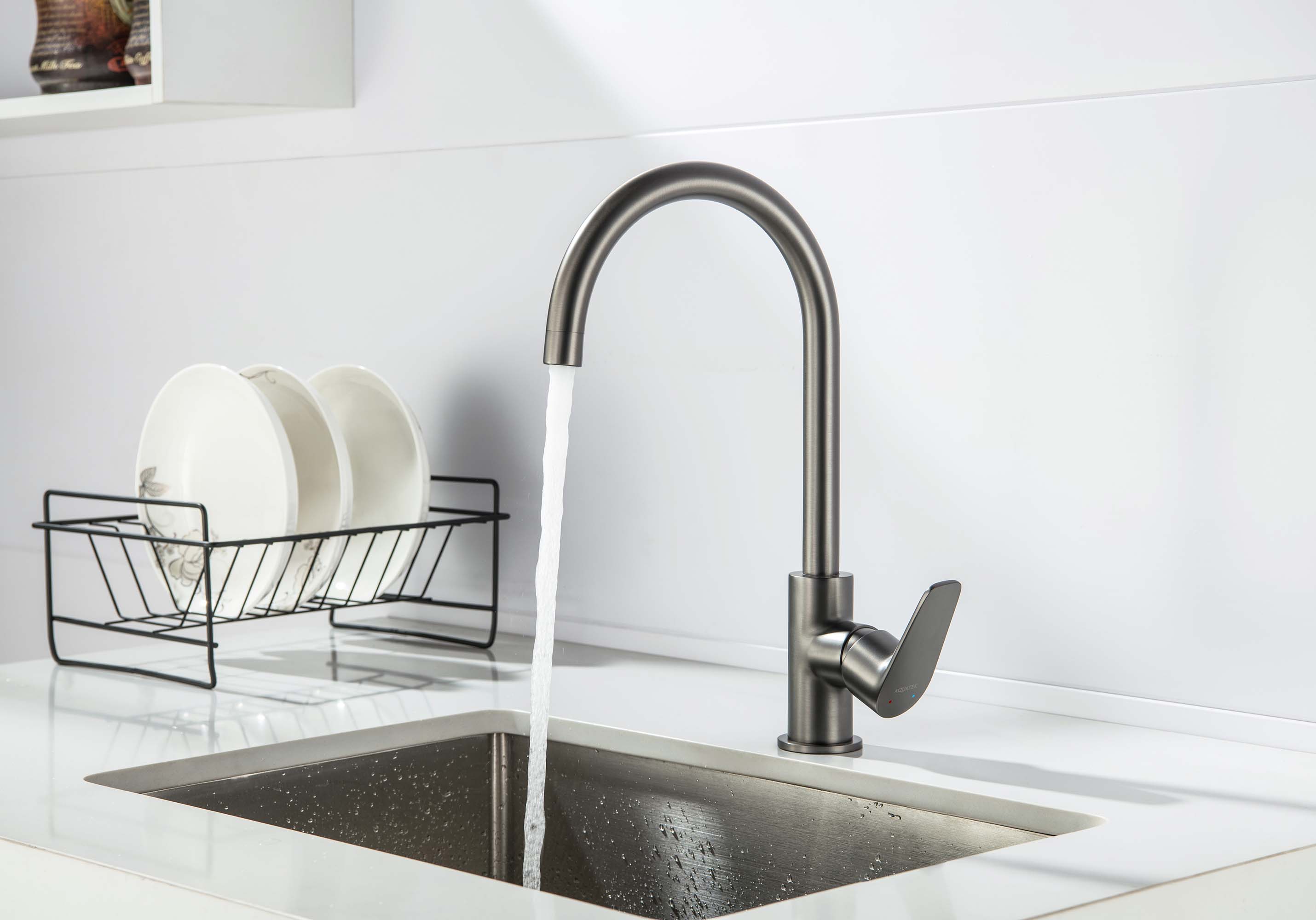 Смеситель Aquatek Бетта AQ1182BGM для кухни