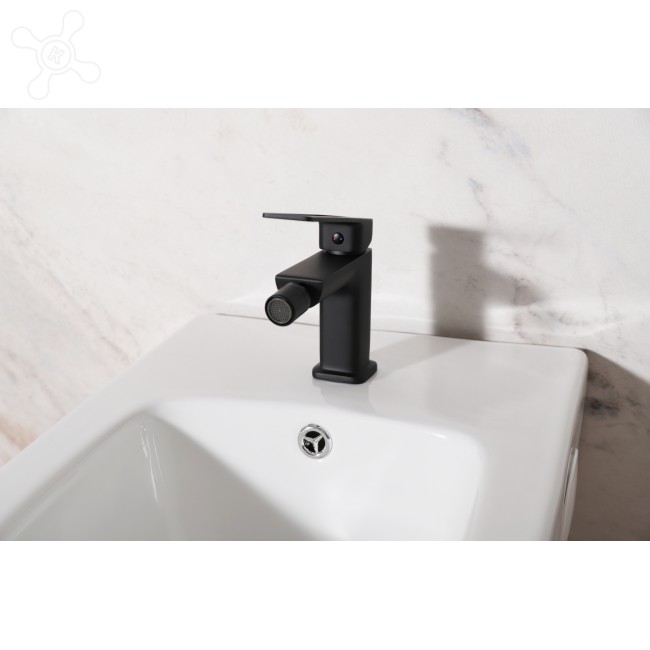 Смеситель GID Niagara L057-BM-B для биде, черный