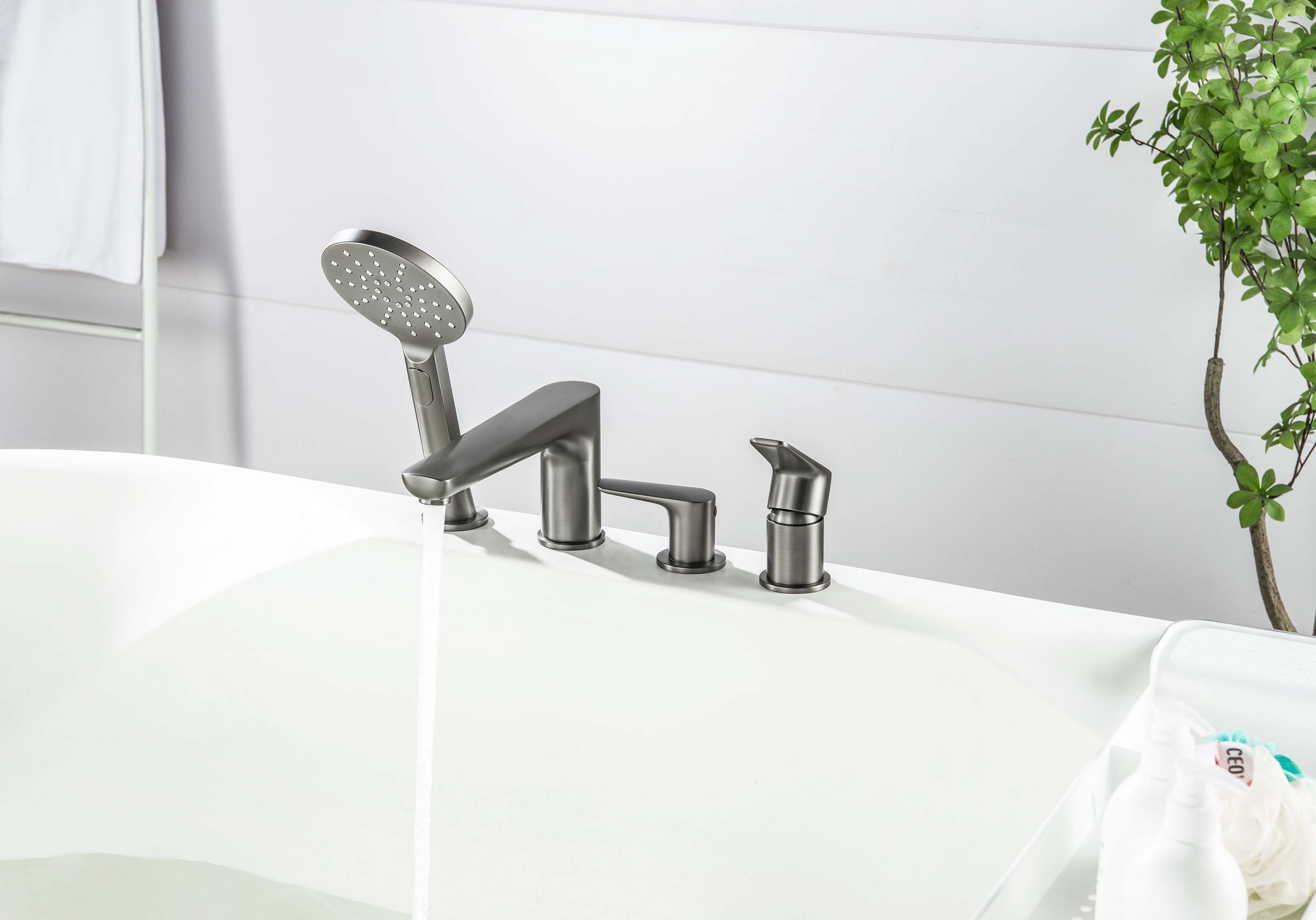 Смеситель Aquatek Бетта AQ1148BGM на борт ванны