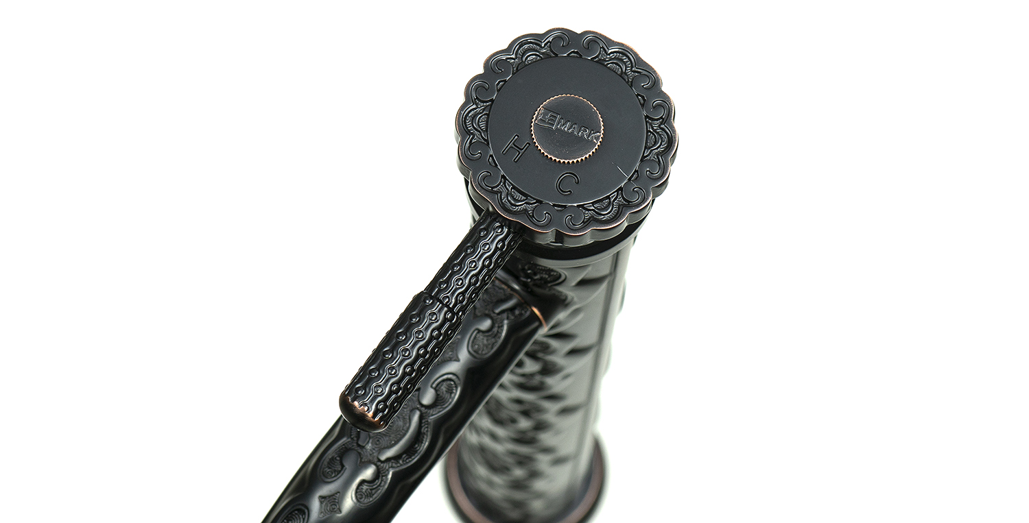 Смеситель  Lemark Jasmine LM6609ORB для раковины