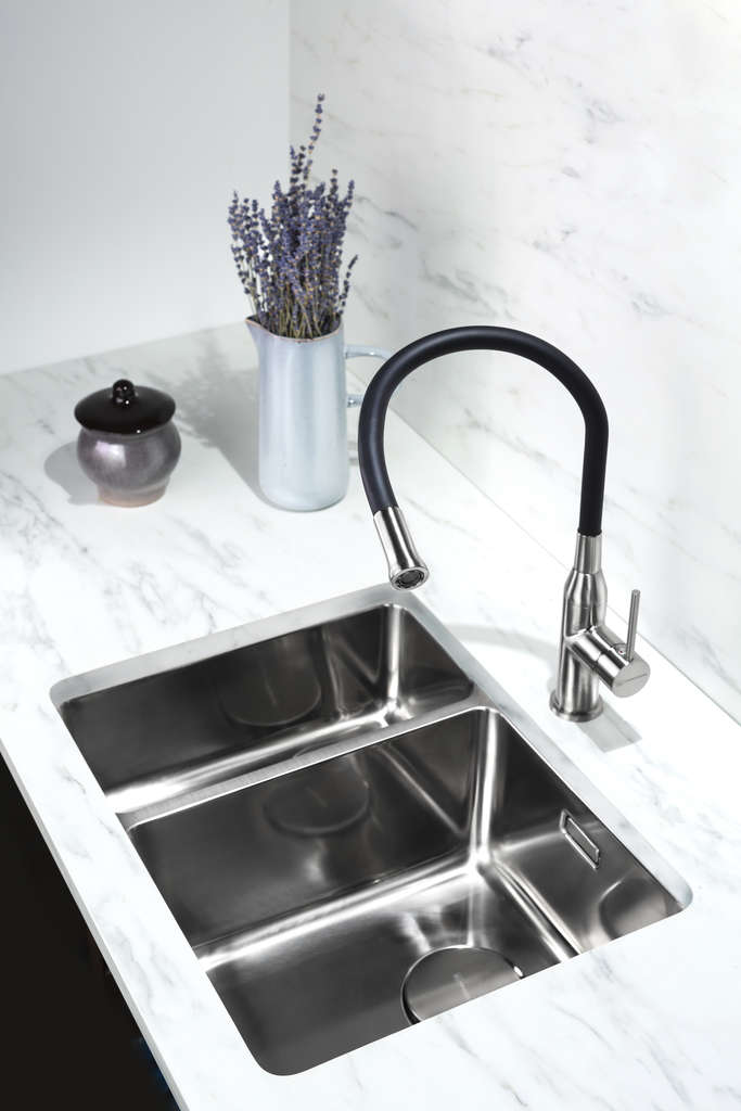 Смеситель Omoikiri Yatomi-BN-BL 4994247 для кухни