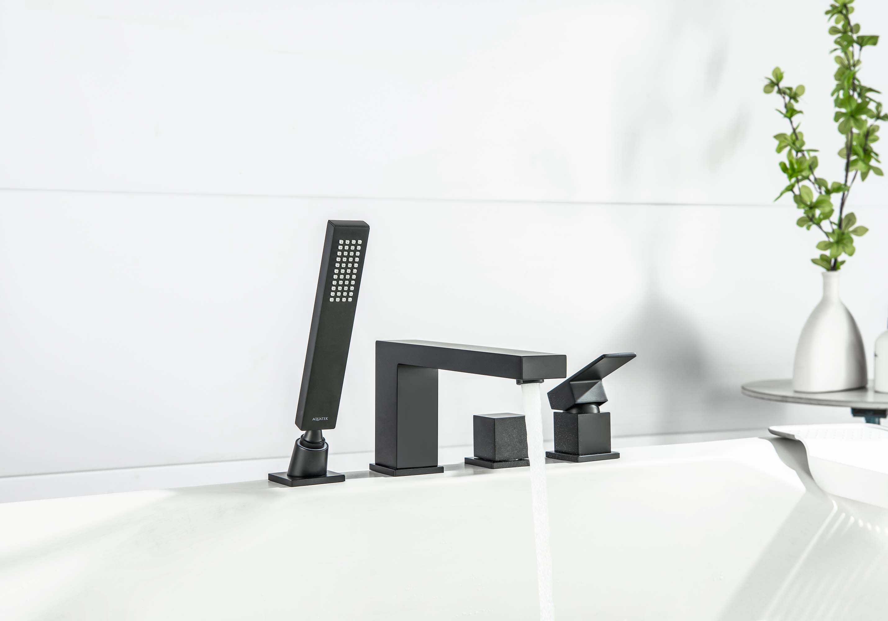 Смеситель Aquatek Либра AQ1648MB на борт ванны