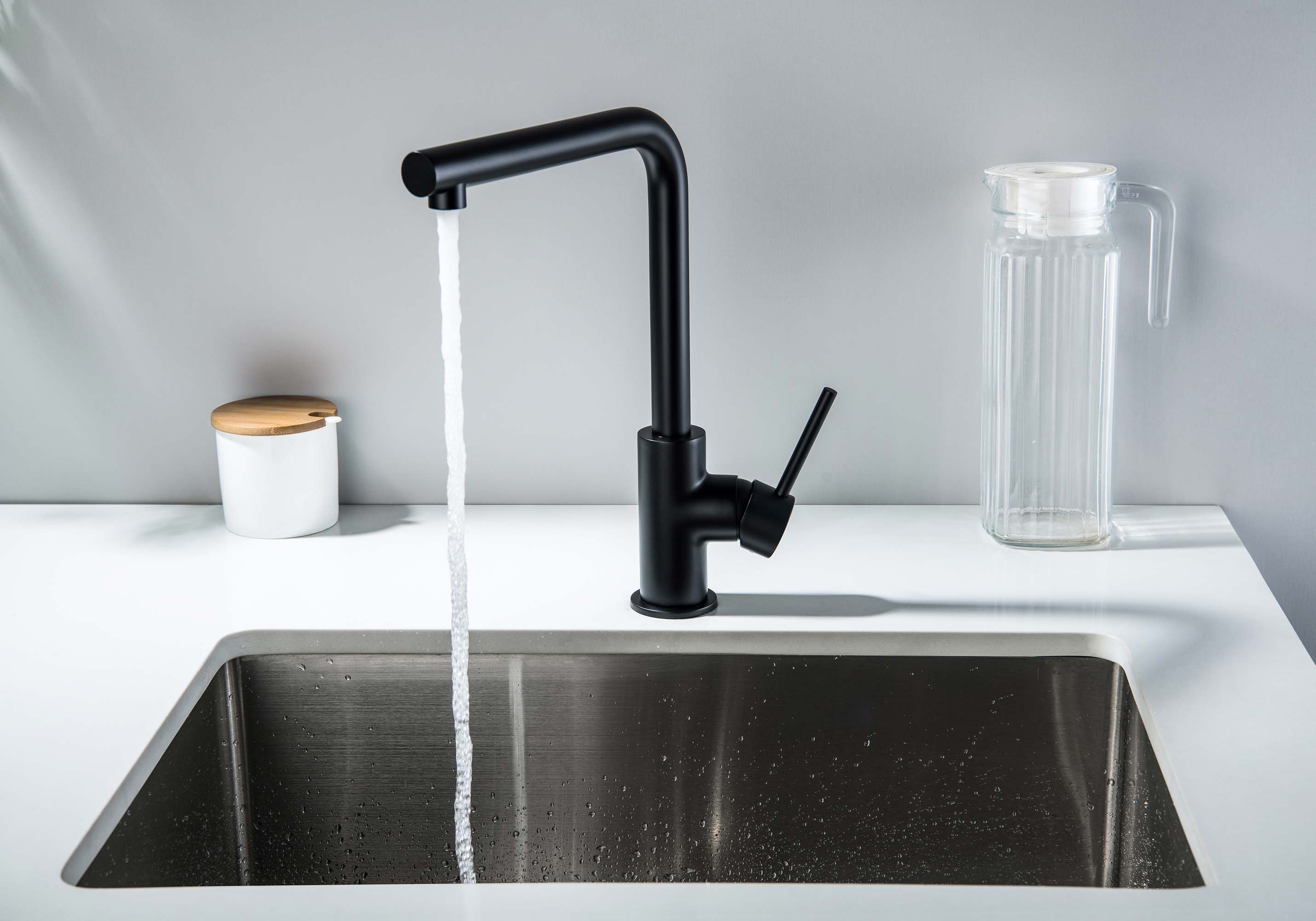 Смеситель Aquatek Европа AQ1380MB для кухни