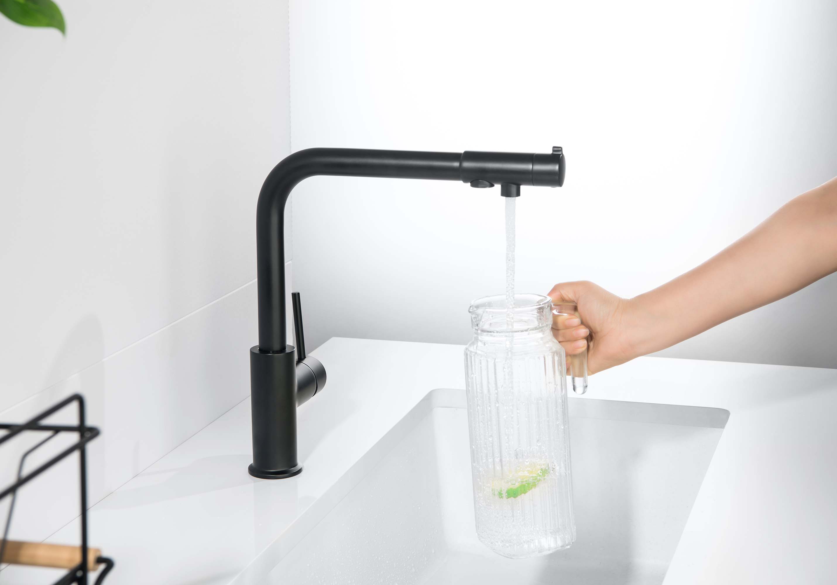 Смеситель Aquatek Европа AQ1386MB для кухни