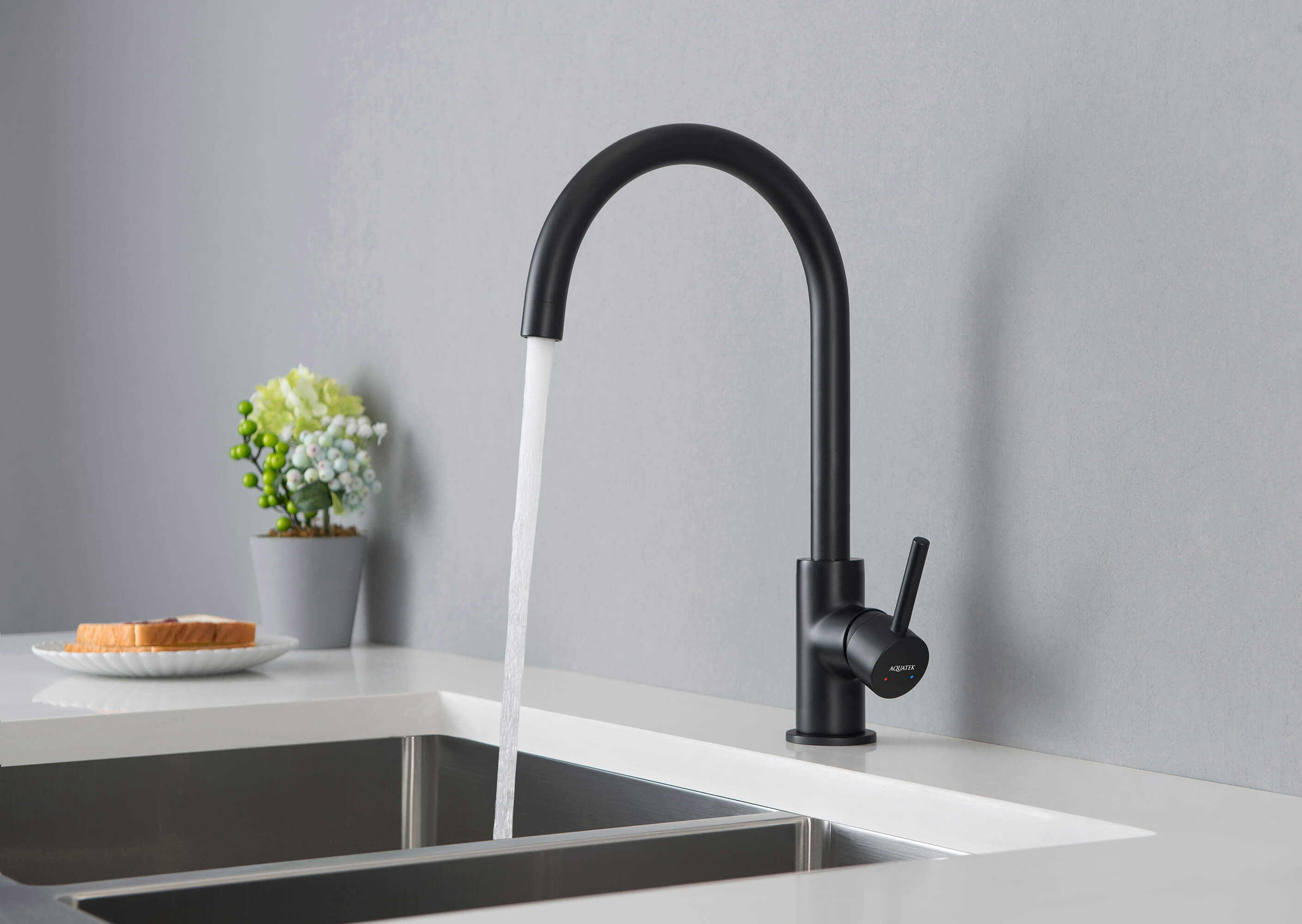 Смеситель Aquatek Европа AQ1382MB для кухни