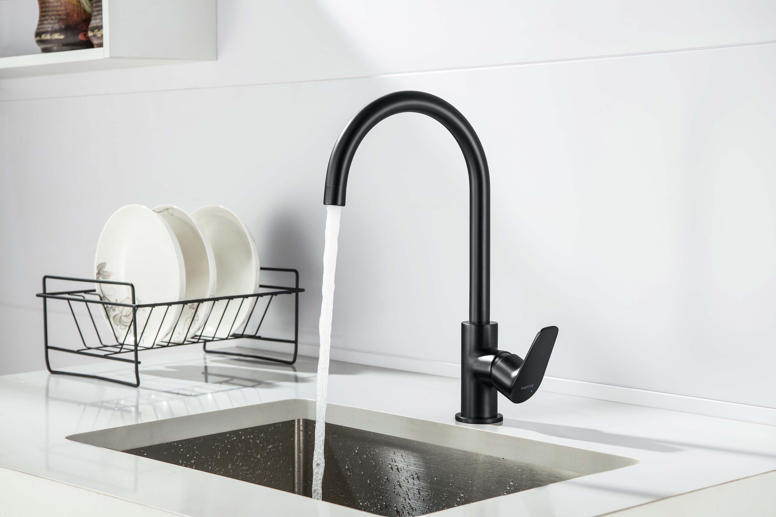 Смеситель Aquatek Бетта AQ1182MB для кухни