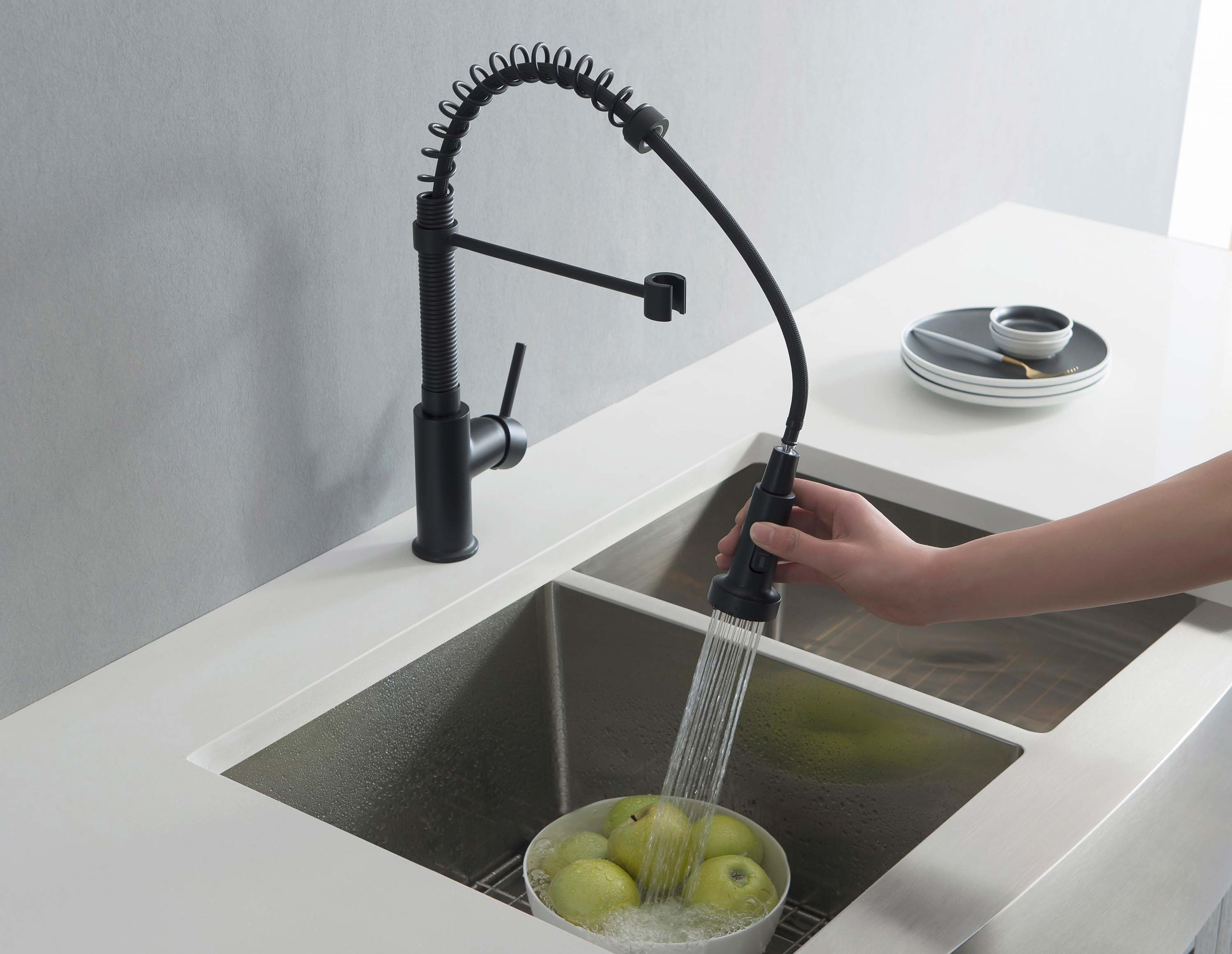 Смеситель Aquatek Европа AQ1387MB для кухни