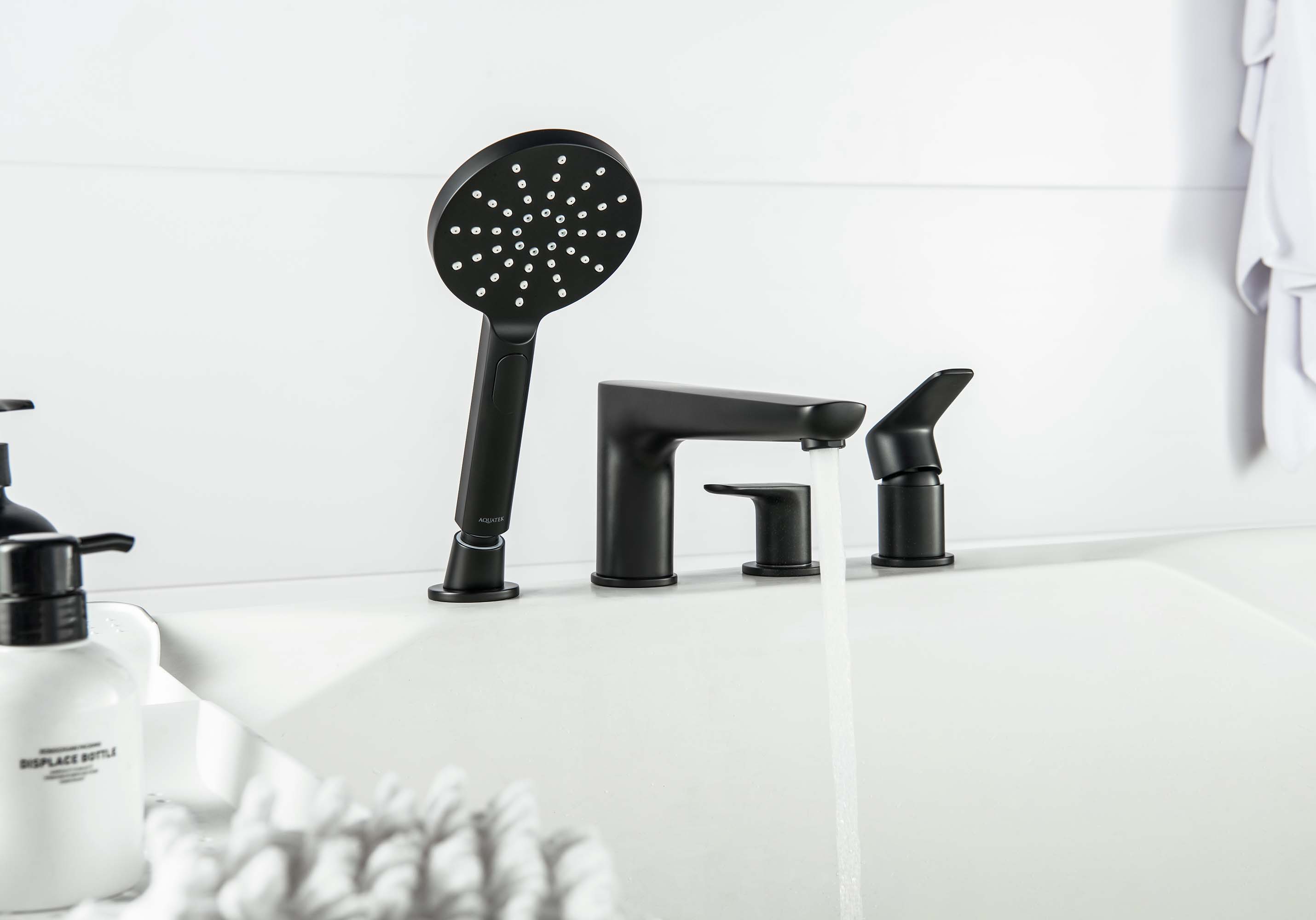 Смеситель Aquatek Вега AQ1148MB на борт ванны