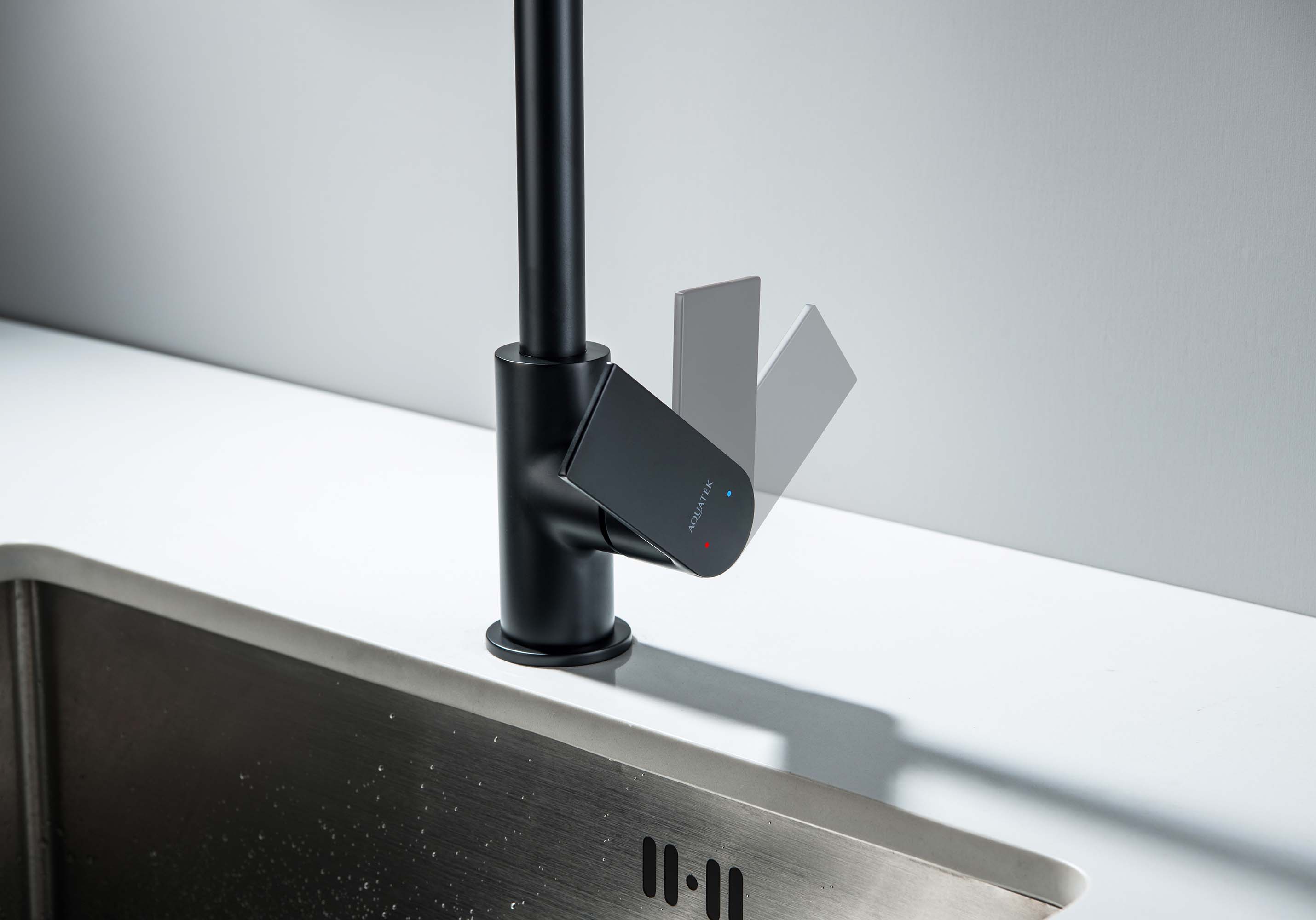 Смеситель Aquatek Лира AQ1480MB для кухни