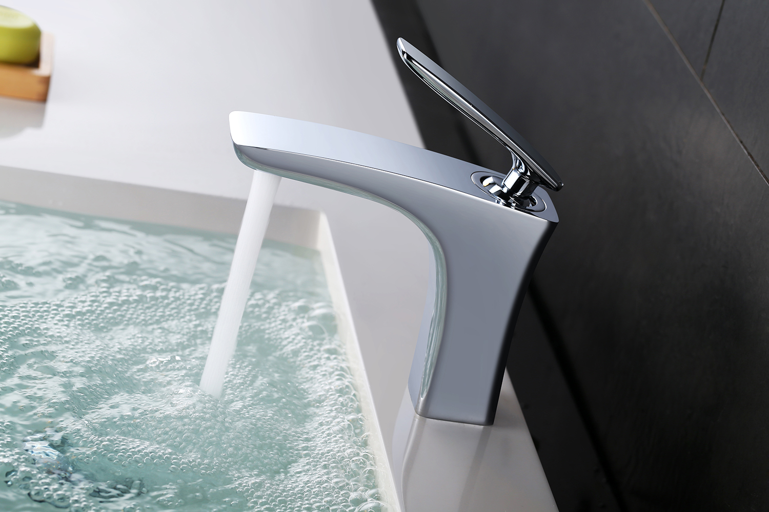 Смеситель Lemark Bellario LM6806C для раковины