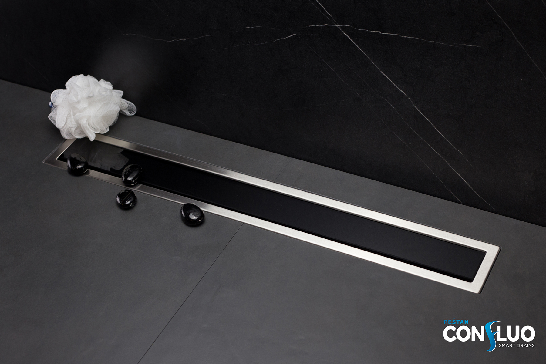 Confluo Premium Black Glass Line 300 линейный трап PESTAN