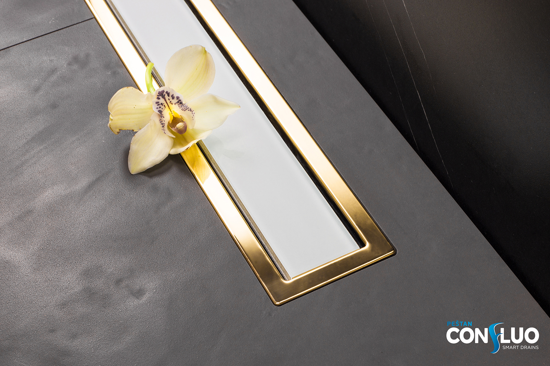 Confluo Premium Gold White Glass Line 300 линейный трап PESTAN