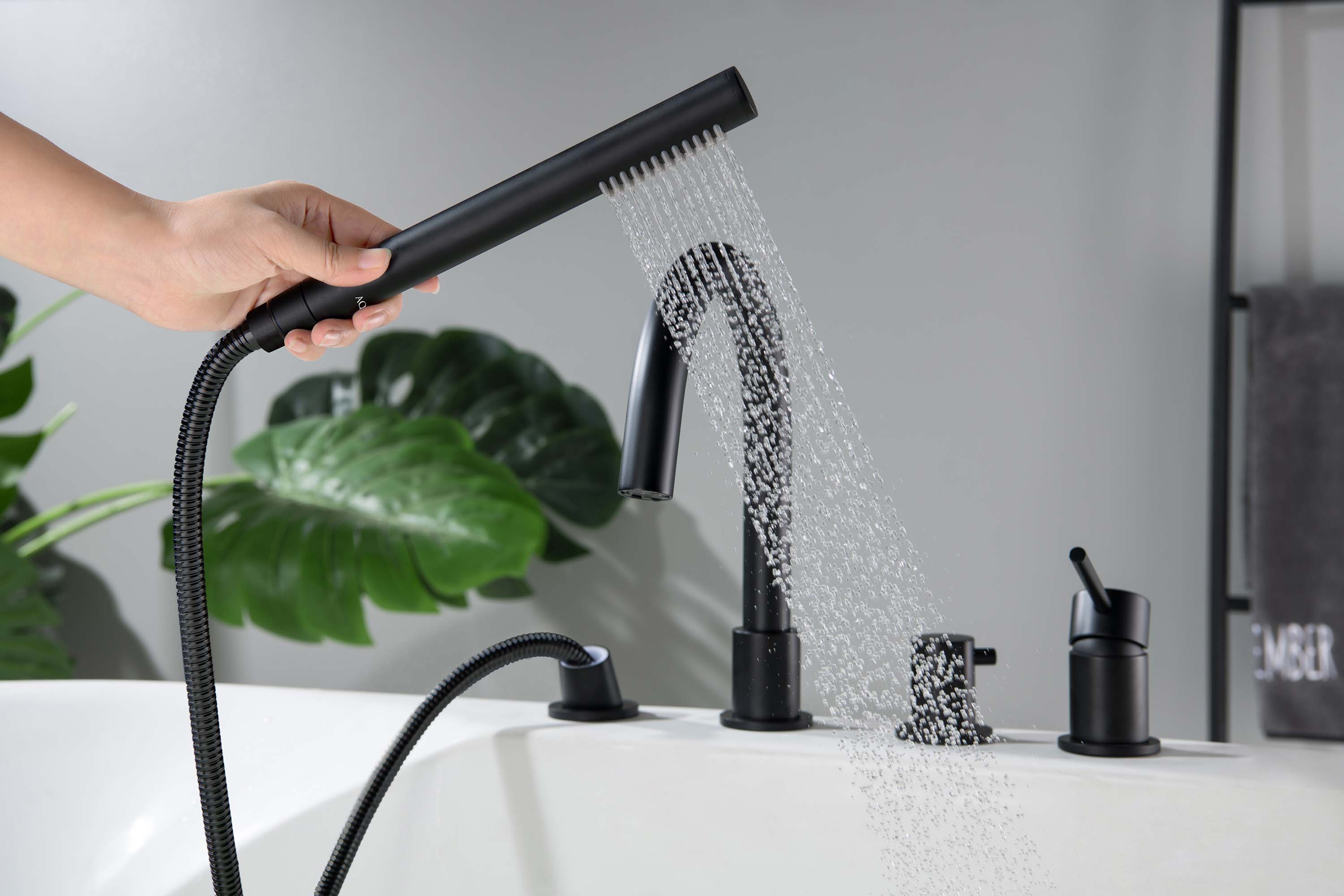 Смеситель Aquatek Европа AQ1348MB на борт ванны